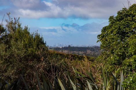 Photo of property in 175 Hanham Road, Kumeu, 0891