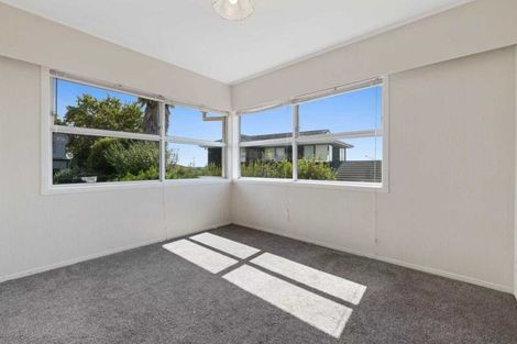 Photo of property in 5 Murvale Drive, Bucklands Beach, Auckland, 2014