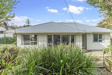 Photo of property in 148 Waimumu Road, Massey, Auckland, 0614