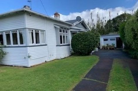 Photo of property in 23 Bracken Avenue, Takapuna, Auckland, 0622