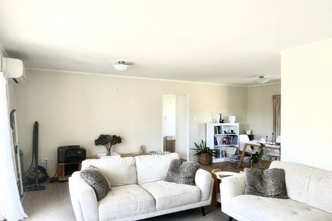 Photo of property in 3/264a Fergusson Drive, Heretaunga, Upper Hutt, 5018