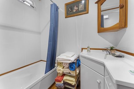 Photo of property in 1 Edward Street, Pahiatua, 4910