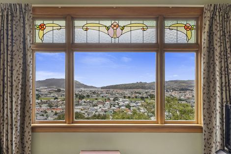 Photo of property in 57 Easther Crescent, Kew, Dunedin, 9012
