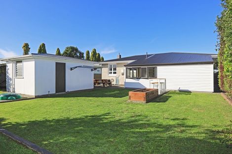 Photo of property in 19 Davidson Avenue, Pirimai, Napier, 4112