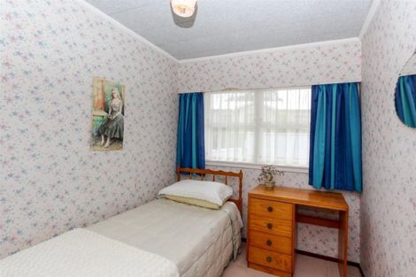 Photo of property in 67 Brooklands Road, Brooklands, New Plymouth, 4310