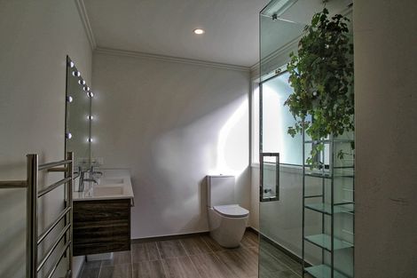 Photo of property in 3 Frances Bryers Road, Hobsonville, Auckland, 0616