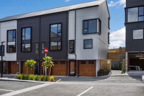 Photo of property in 31 Ara Mara Hua, Henderson, Auckland, 0612
