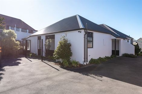 Photo of property in 9/71b Main Road, Redcliffs, Christchurch, 8081