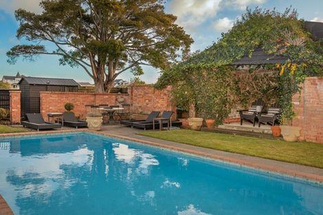 Photo of property in 5 Brassey Road, Saint Johns Hill, Whanganui, 4500