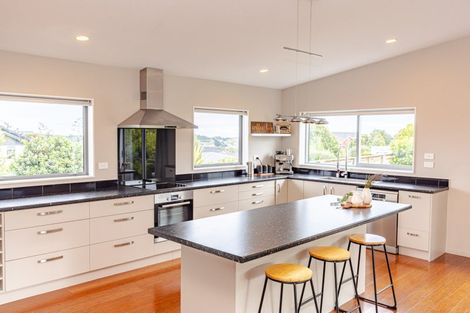 Photo of property in 35 Cracroft Drive, Putiki, Whanganui, 4500