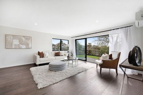 Photo of property in 6 Thirlmere Rise, Northpark, Auckland, 2013