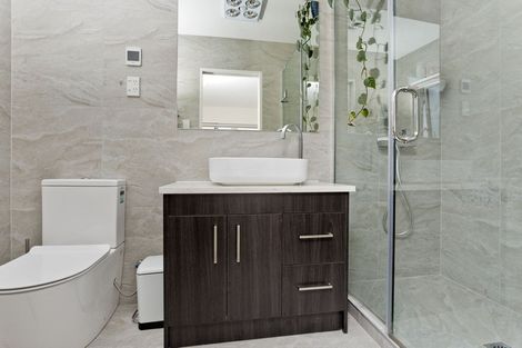 Photo of property in 1 Turutu Place, Long Bay, Auckland, 0630