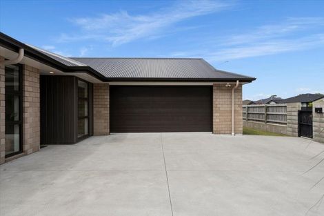 Photo of property in 225 Te Okuroa Drive, Papamoa, 3118