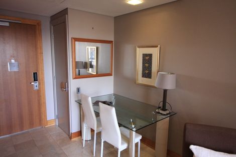 Photo of property in The Metropolis Apartments, 2715/1 Courthouse Lane, Auckland Central, Auckland, 1010