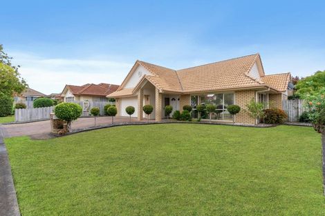 Photo of property in 5 Casabella Court, Northpark, Auckland, 2013