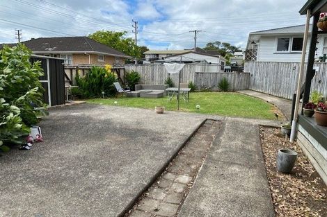 Photo of property in 11 Woodvale Road, Glen Eden, Auckland, 0602