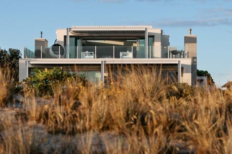 Photo of property in 389a Oceanbeach Road, Mount Maunganui, 3116