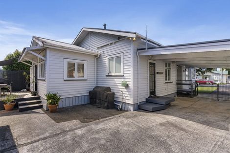 Photo of property in 16 Linwood Avenue, Mount Albert, Auckland, 1025
