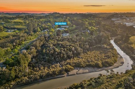 Photo of property in 342 Spur Road, Stillwater, Silverdale, 0993