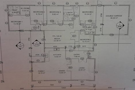 Photo of property in 296 Forest Hill Road, Waiatarua, Auckland, 0612