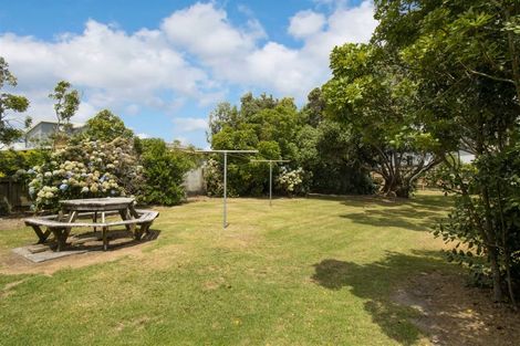 Photo of property in 48 Hillview Road, Waihi Beach, 3611
