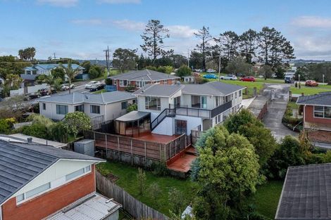 Photo of property in 245 Sunset Road, Sunnynook, Auckland, 0632
