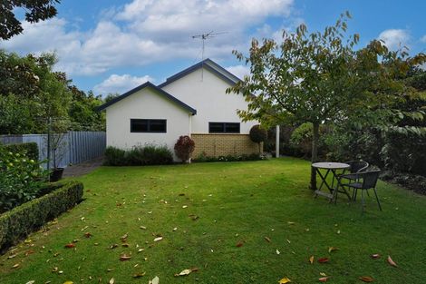 Photo of property in 66 Sandwich Road, St Andrews, Hamilton, 3200