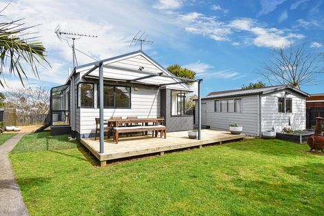 Photo of property in 113 Carnoustie Drive, Wattle Downs, Auckland, 2103