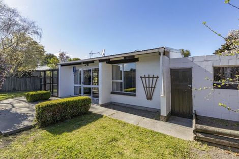 Photo of property in 2/40a Bounty Street, Bryndwr, Christchurch, 8053