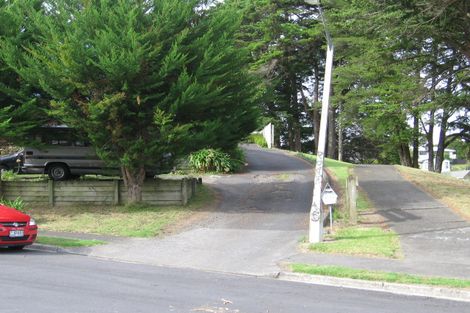 Photo of property in 1/21 Midgley Road, West Harbour, Auckland, 0618