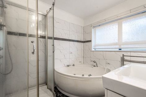 Photo of property in 36 Maugham Drive, Bucklands Beach, Auckland, 2014