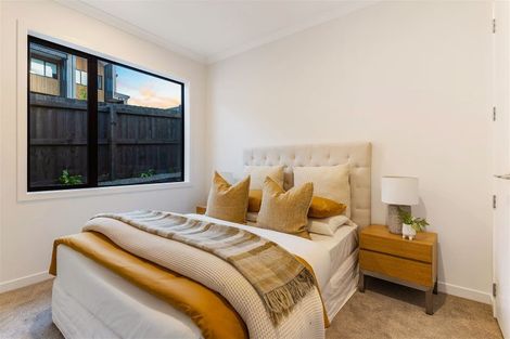 Photo of property in 6 Luff Place, Long Bay, Auckland, 0630