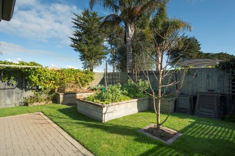 Photo of property in 100 Sovereign Drive, Papamoa Beach, Papamoa, 3118