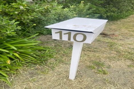 Photo of property in 110 Tutere Street, Waikanae Beach, Waikanae, 5036