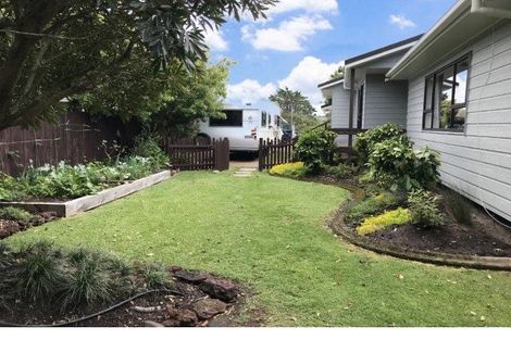 Photo of property in 12 Crampton Court, Orewa, 0931