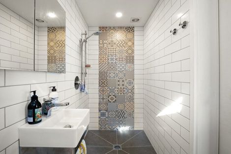 Photo of property in 11 Valpy Street, Saint Clair, Dunedin, 9012