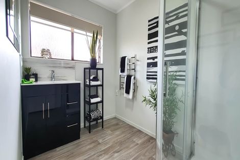 Photo of property in 1/87 Cook Street, Howick, Auckland, 2014