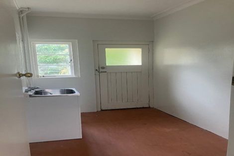 Photo of property in 10 Masters Avenue, Hillcrest, Hamilton, 3216