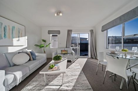 Photo of property in 2/58 Inwoods Road, Parklands, Christchurch, 8083