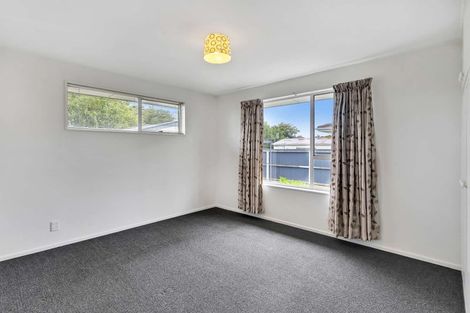 Photo of property in 62 Denise Crescent, Hornby, Christchurch, 8042