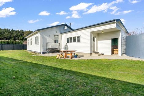 Photo of property in 125 Roxburgh Street, Heriot, Tapanui, 9587
