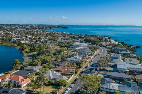 Photo of property in 308 Hurstmere Road, Takapuna, Auckland, 0622