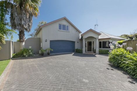 Photo of property in 41 Aldona Place, Fairview Downs, Hamilton, 3214