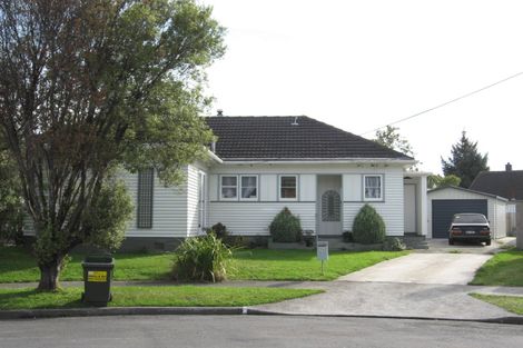 Photo of property in 77 Hall Crescent, Epuni, Lower Hutt, 5011