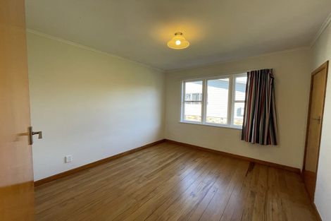 Photo of property in 24 Cassino Street, Bayswater, Auckland, 0622