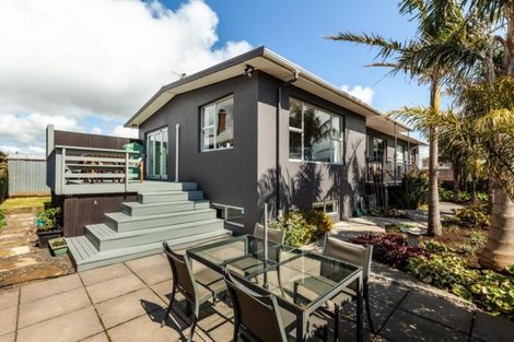 Photo of property in 29 Barrett Street, Westown, New Plymouth, 4310