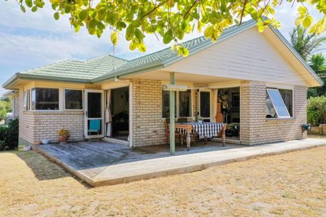 Photo of property in 16 Fishermans Drive, Coastlands, Whakatane, 3120