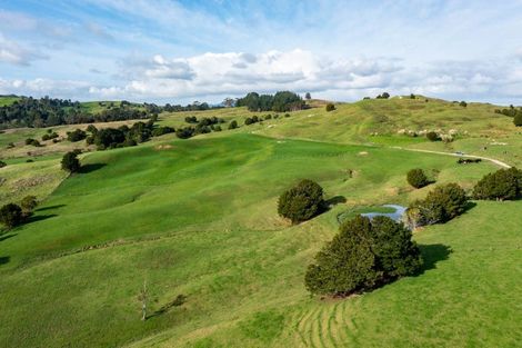 Photo of property in 184 Tangowahine Valley Road, Tangowahine, 0372