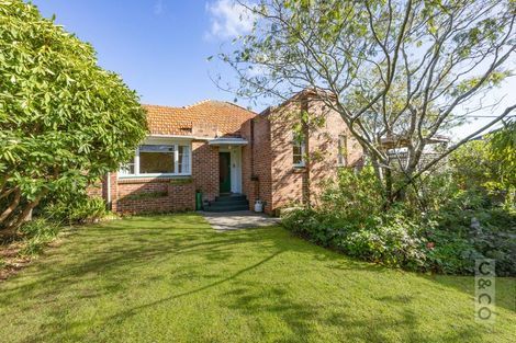 Photo of property in 16 Karaka Street, Helensville, 0800