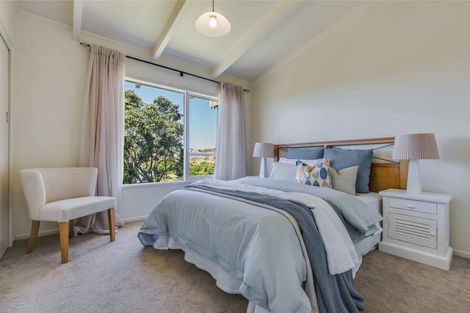 Photo of property in 1/5 Gull Lane, Mairangi Bay, Auckland, 0630